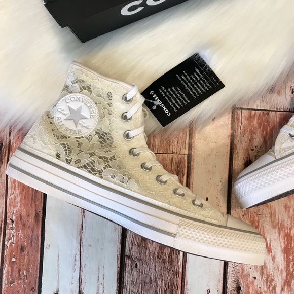 Converse Chuck Taylor Lace High Top Sneakers 8.5 - Picture 6 of 8